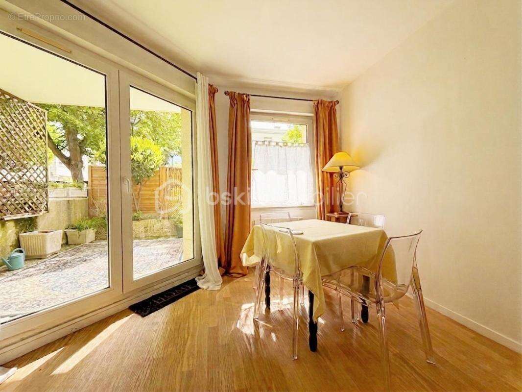 Rare ! 2 pieces avec double terrasse et jardin - photo 5