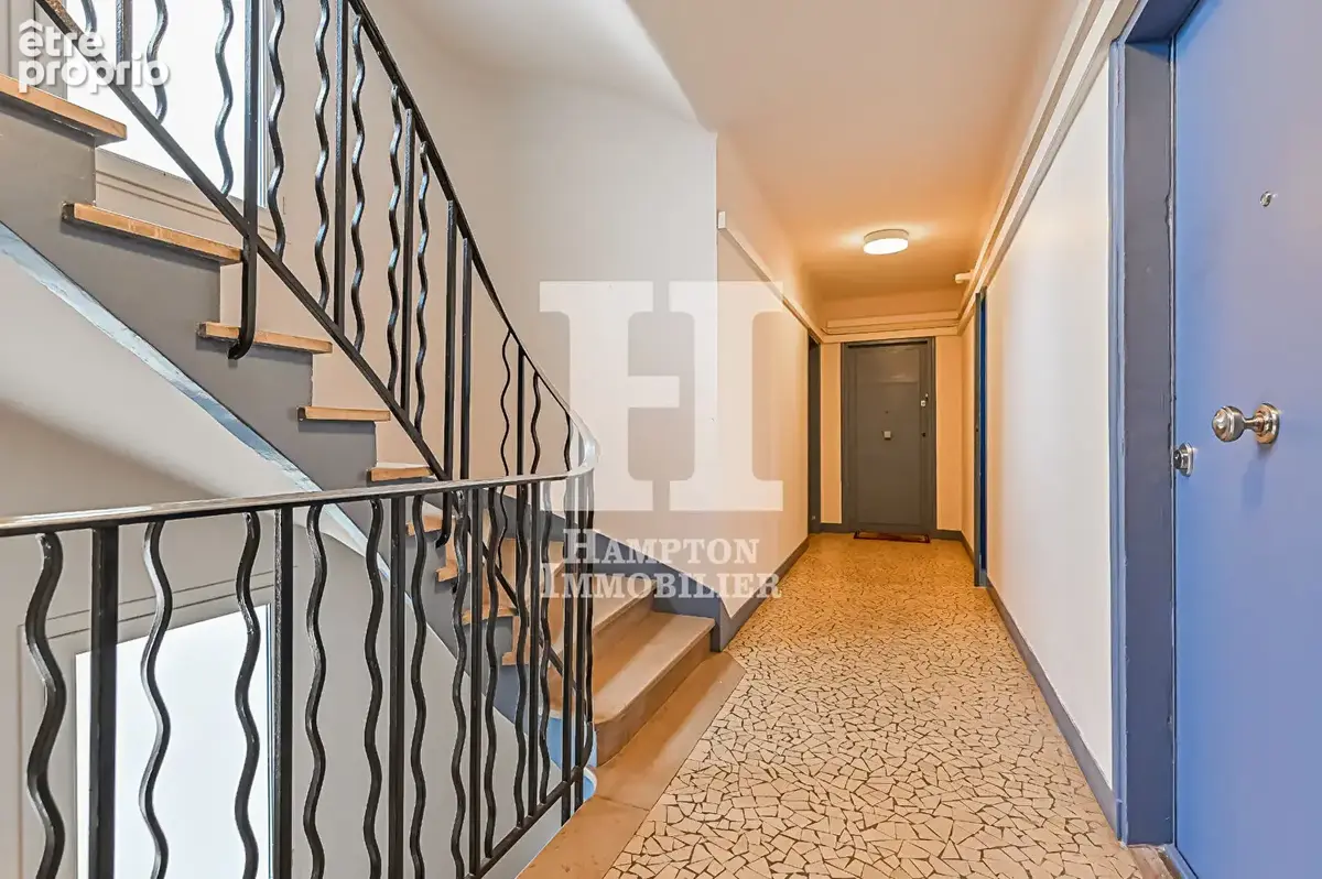 Exclusivité. Gare de l'Est / Square Verdun. Appartement 2 pièces de 43.42 m2 - photo 9