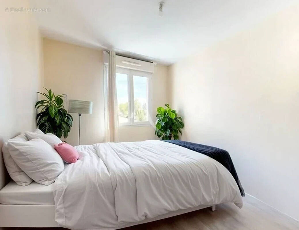 Appartement à PONTAULT-COMBAULT