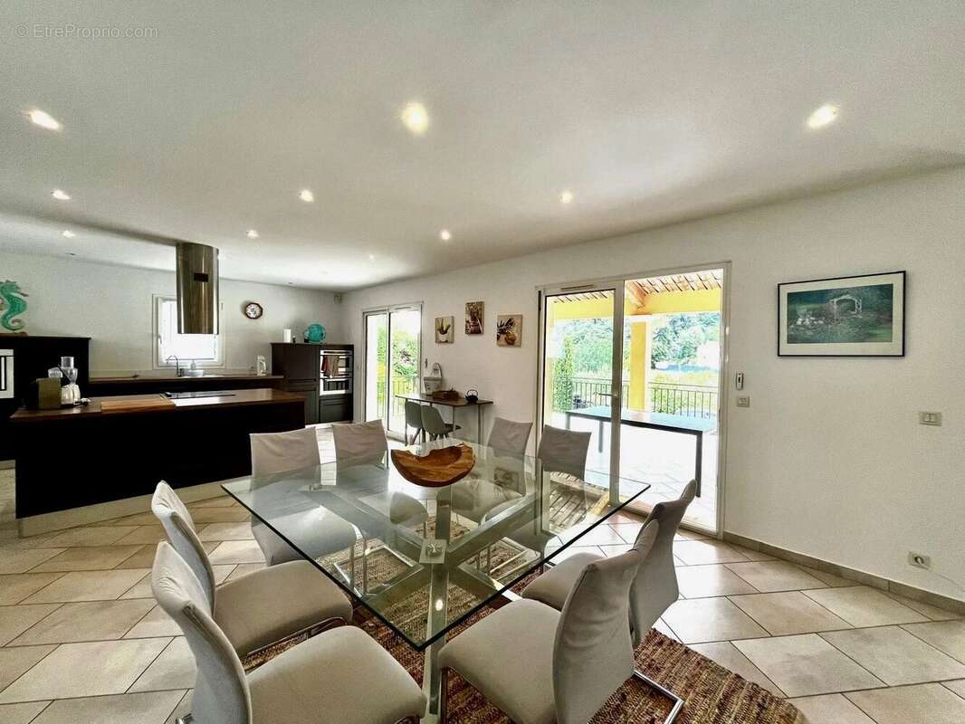 Maison à ANTIBES