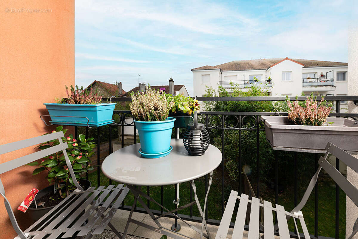 Appartement à VAIRES-SUR-MARNE
