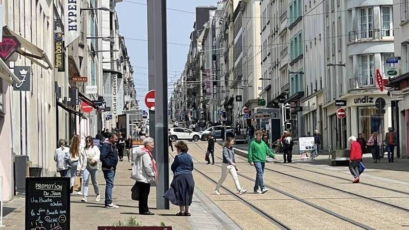Commerce à BREST