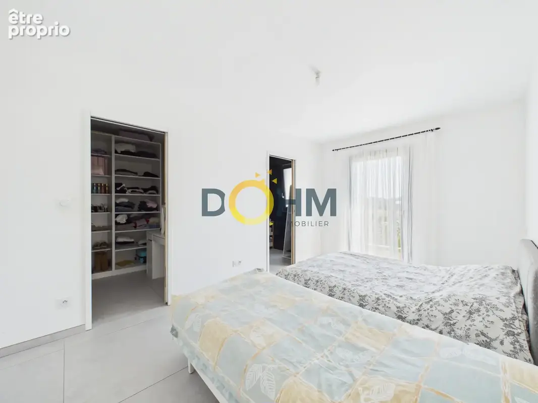 Maison de plain-pied moderne à Sainte Sigolene - photo 8