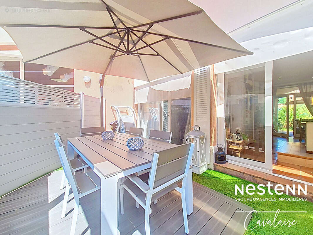 Appartement à COGOLIN