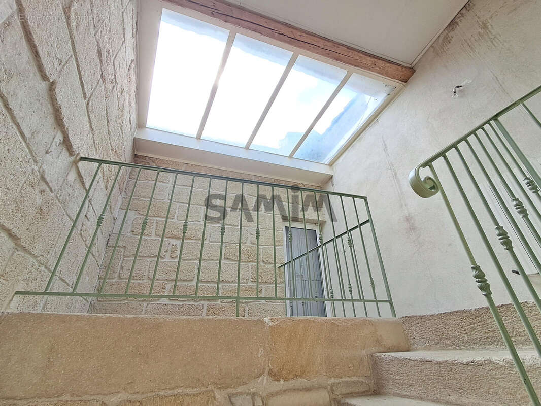Maison à AIGUES-VIVES