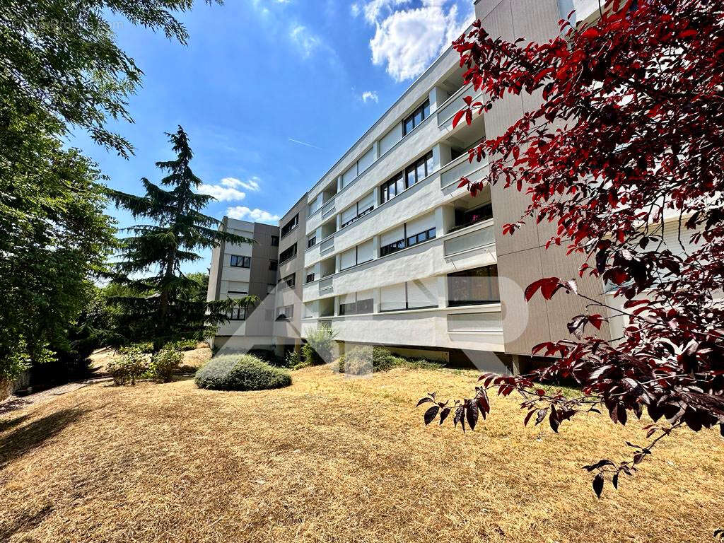 Appartement à CARRIERES-SUR-SEINE