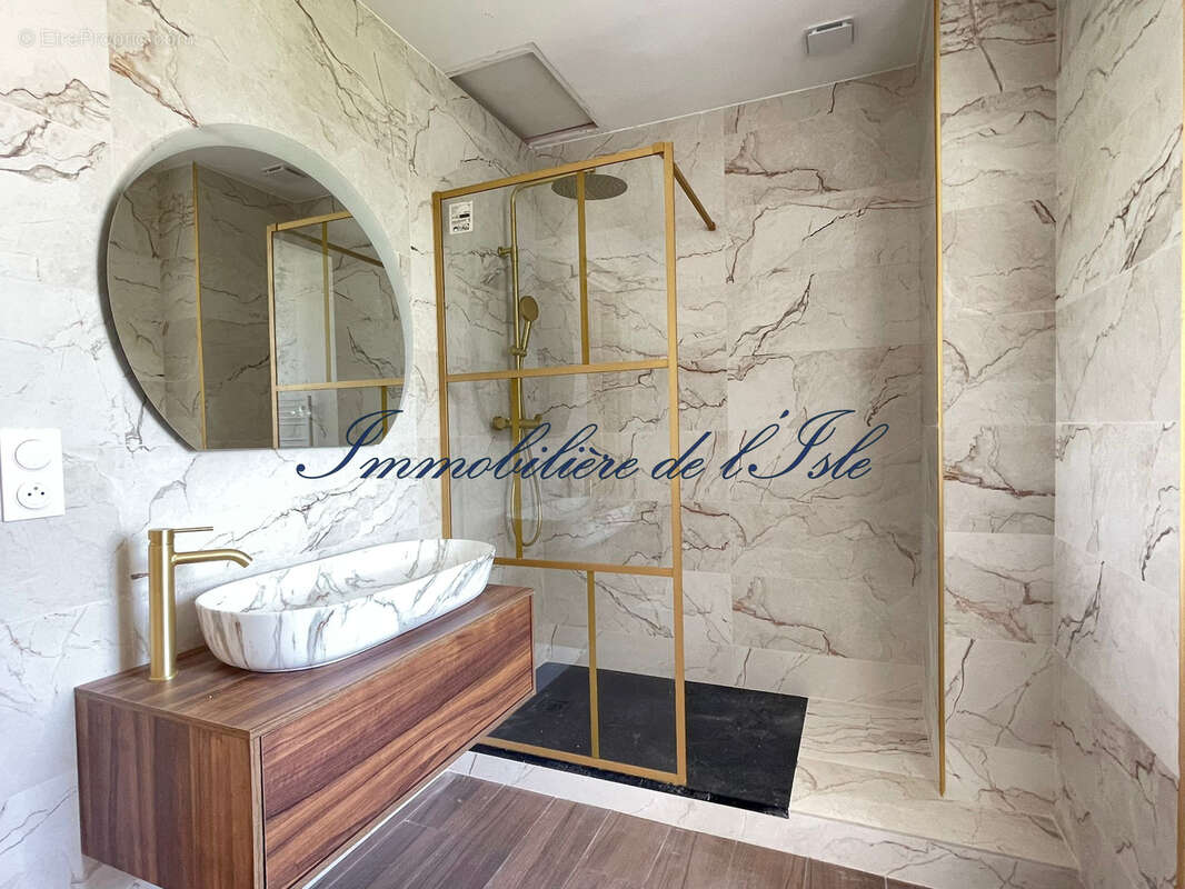 Maison à COULOUNIEIX-CHAMIERS