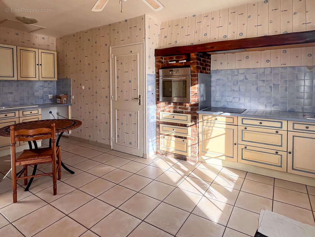 Maison à SAINTE-SOULLE