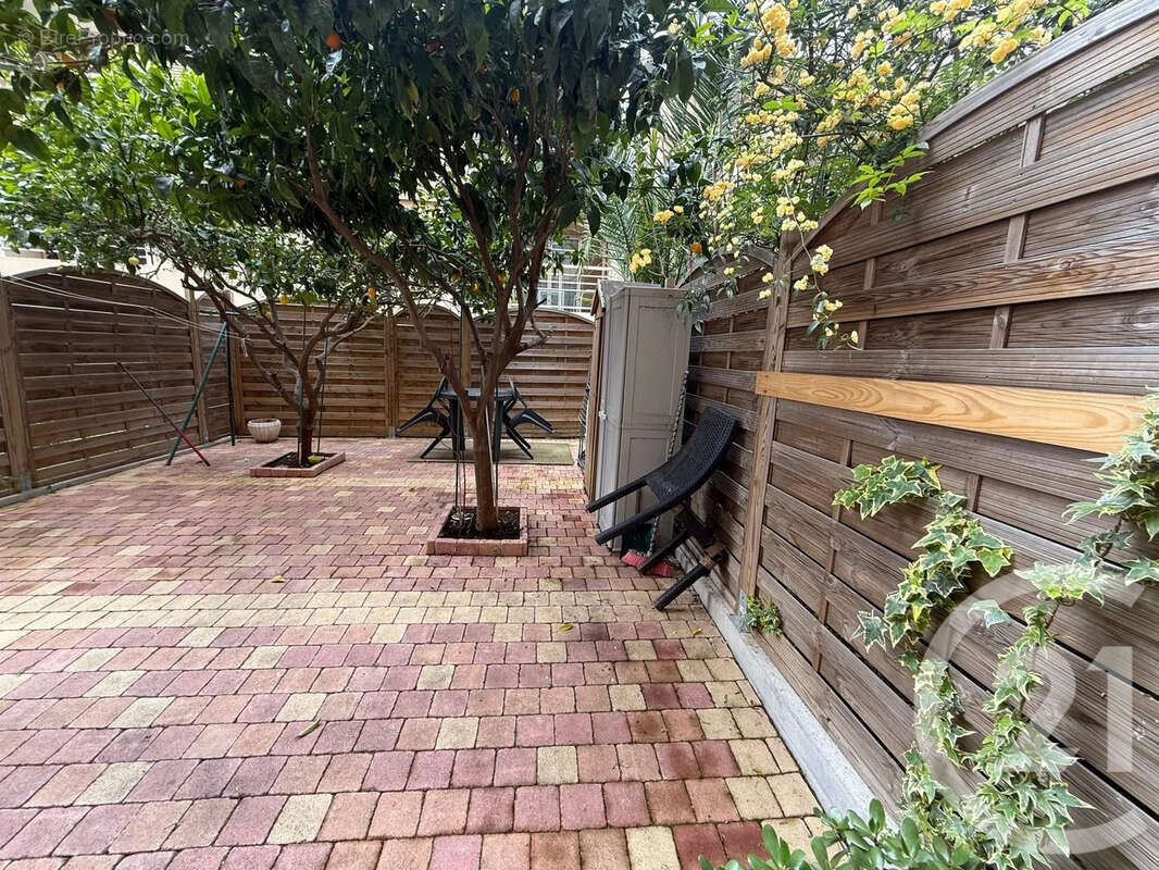 Appartement à ROQUEBRUNE-CAP-MARTIN