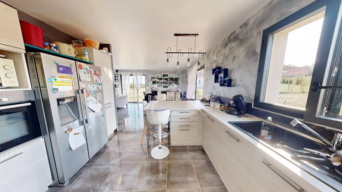 Maison moderne 117m², garage et terrain - photo 6