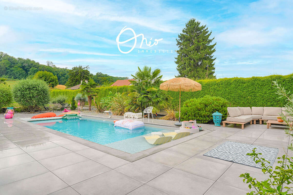 Coeur village - Villa contemporaine de 282 m2 - photo 2
