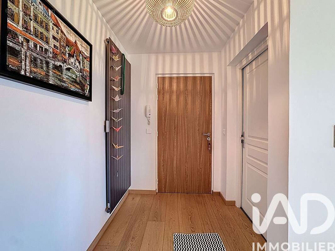 Photo 9 - Appartement à PERS-JUSSY