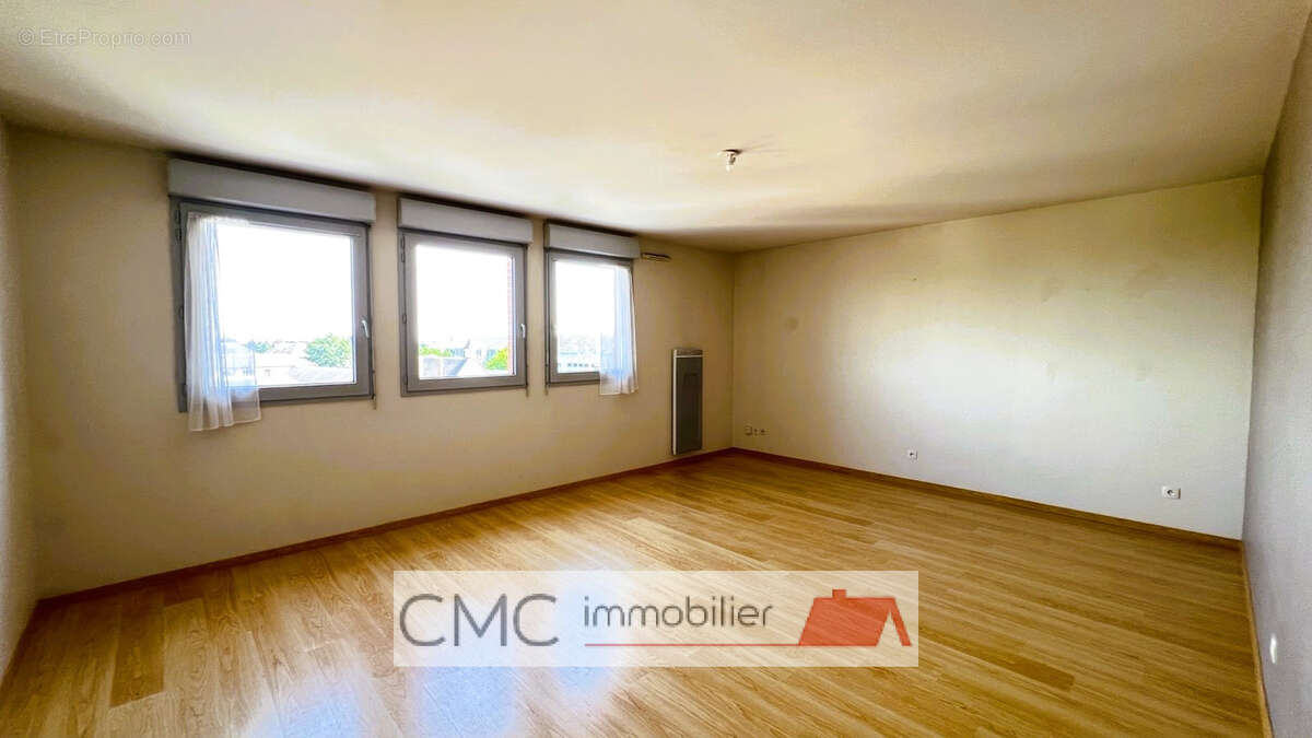 Appartement à LUCE