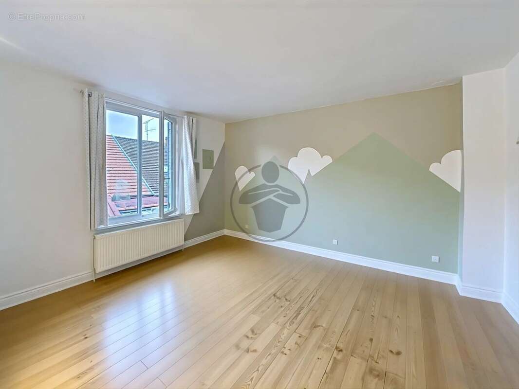 Maison à SAINT-QUENTIN