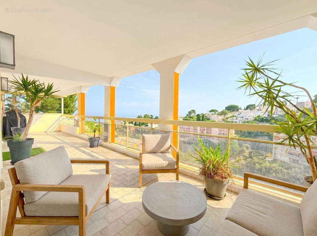 Nice lanterne - 4/5p 110 m² avec terrasse 26 m² vue mer - garage et cave - photo 3