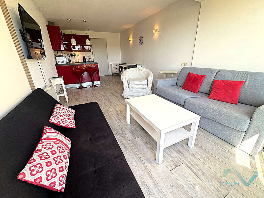 Appartement à GASSIN
