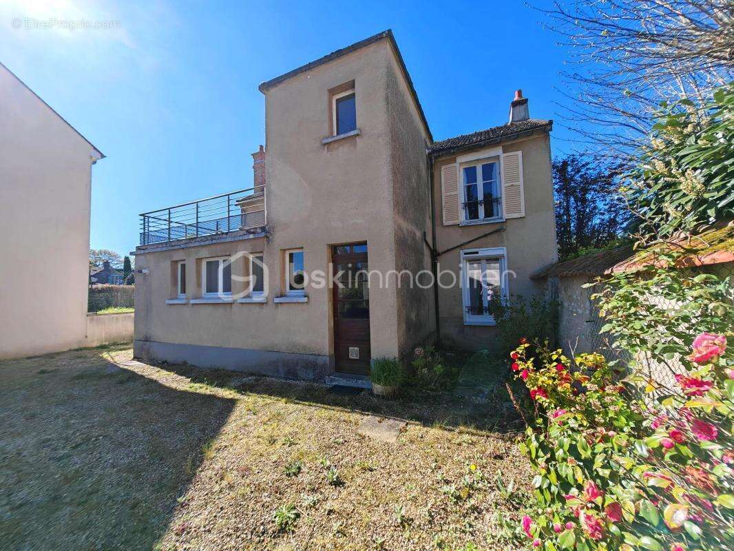 Maison à BOIS-LE-ROI