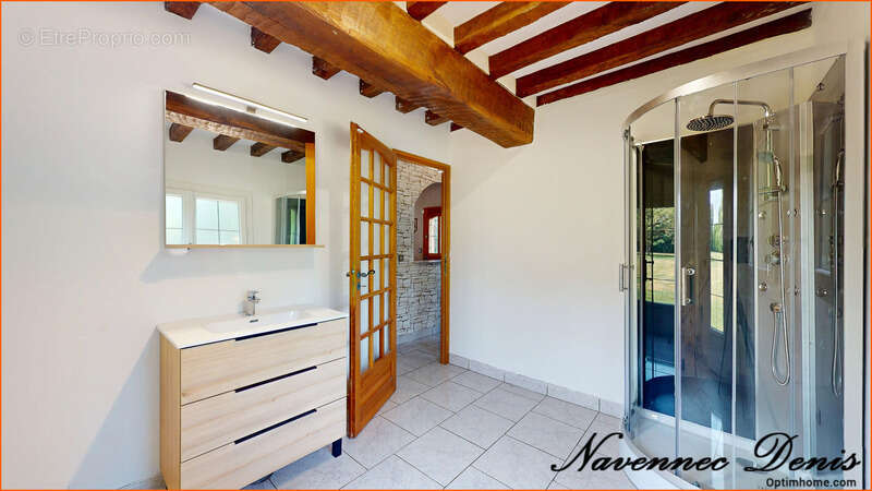 Entre Bernay et Brionne – Maison familiale de 4 chambres sur un jardin arboré de 6 000 m² - photo 9
