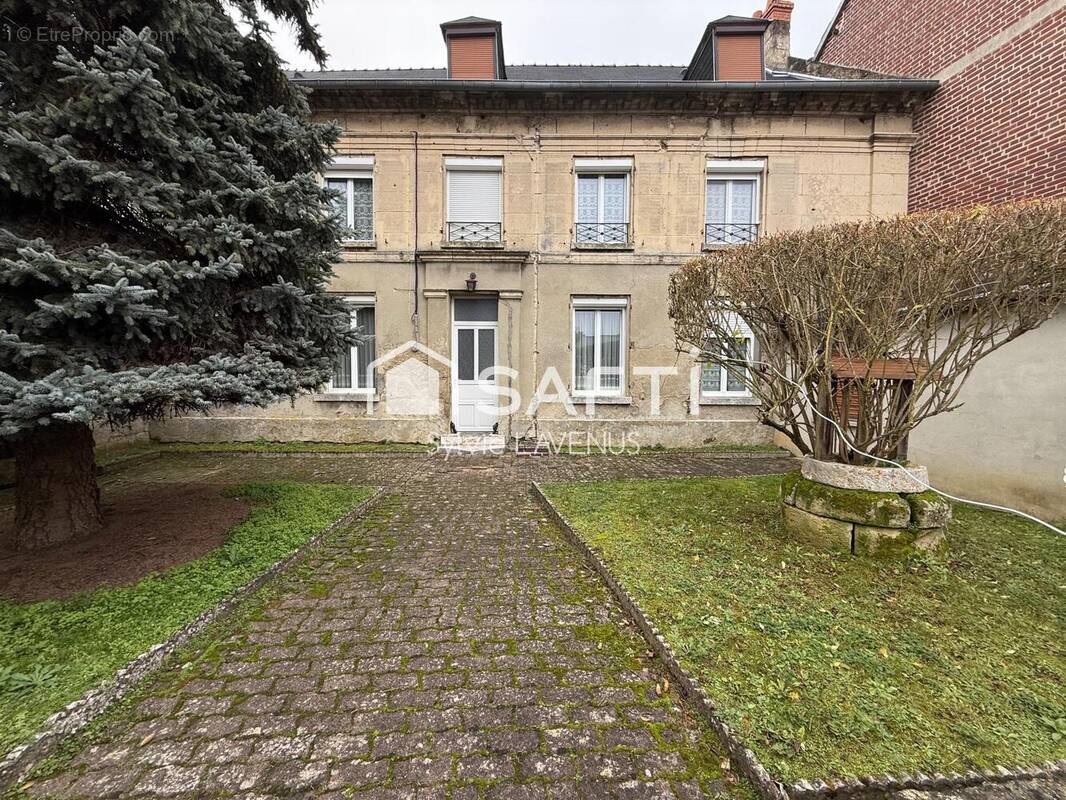 Photo 1 - Maison à BELLEU
