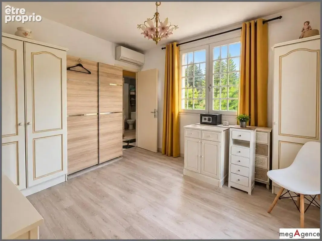 Maison de 148 m² Terrain de 2 905 m² avec piscine - photo 6