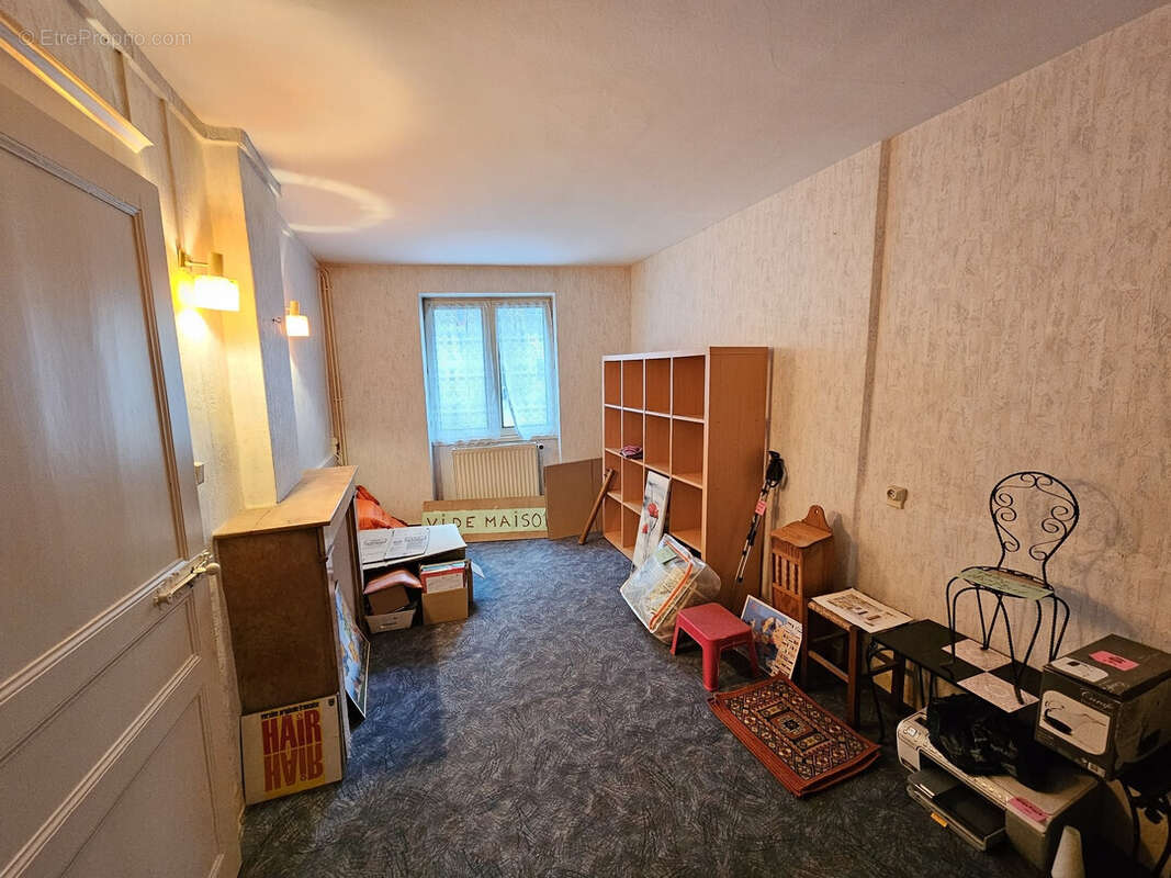Appartement à MOLINGES