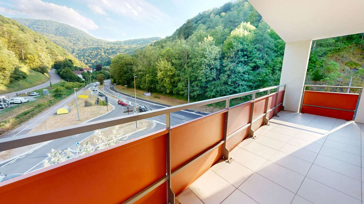 Superbe T3 lumineux avec vue dégagée  Résidence récente à Gières - photo 2