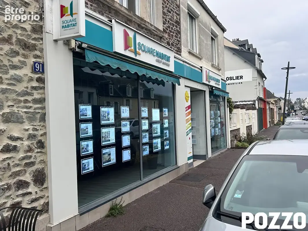 Local commercial Immobilier Donville-les-Bains177 m² - photo 2