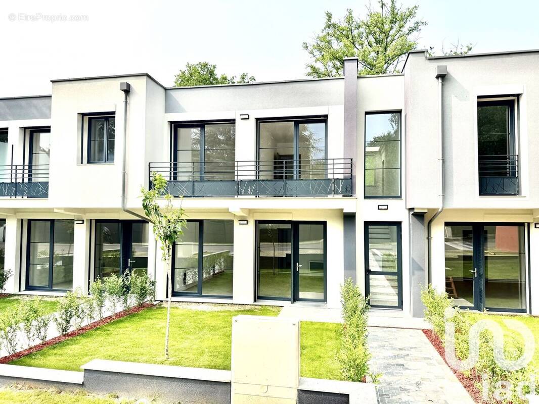 Photo 1 - Appartement à ROINVILLE