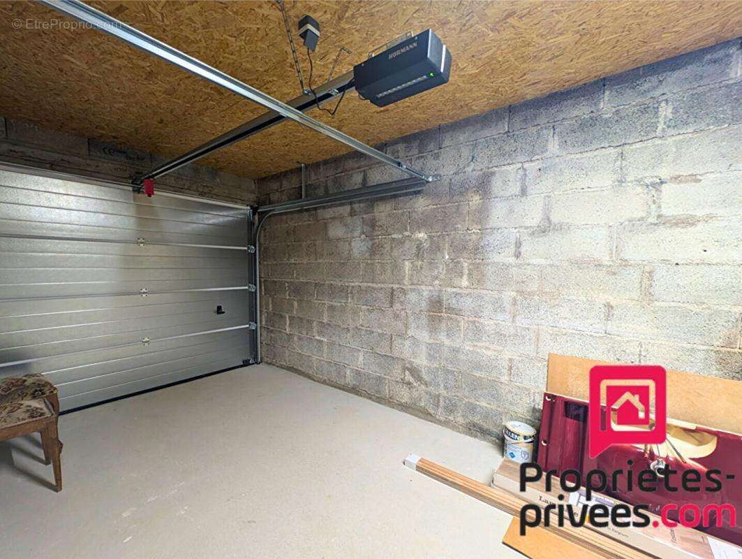 Maison à SAINTE-LUCE-SUR-LOIRE