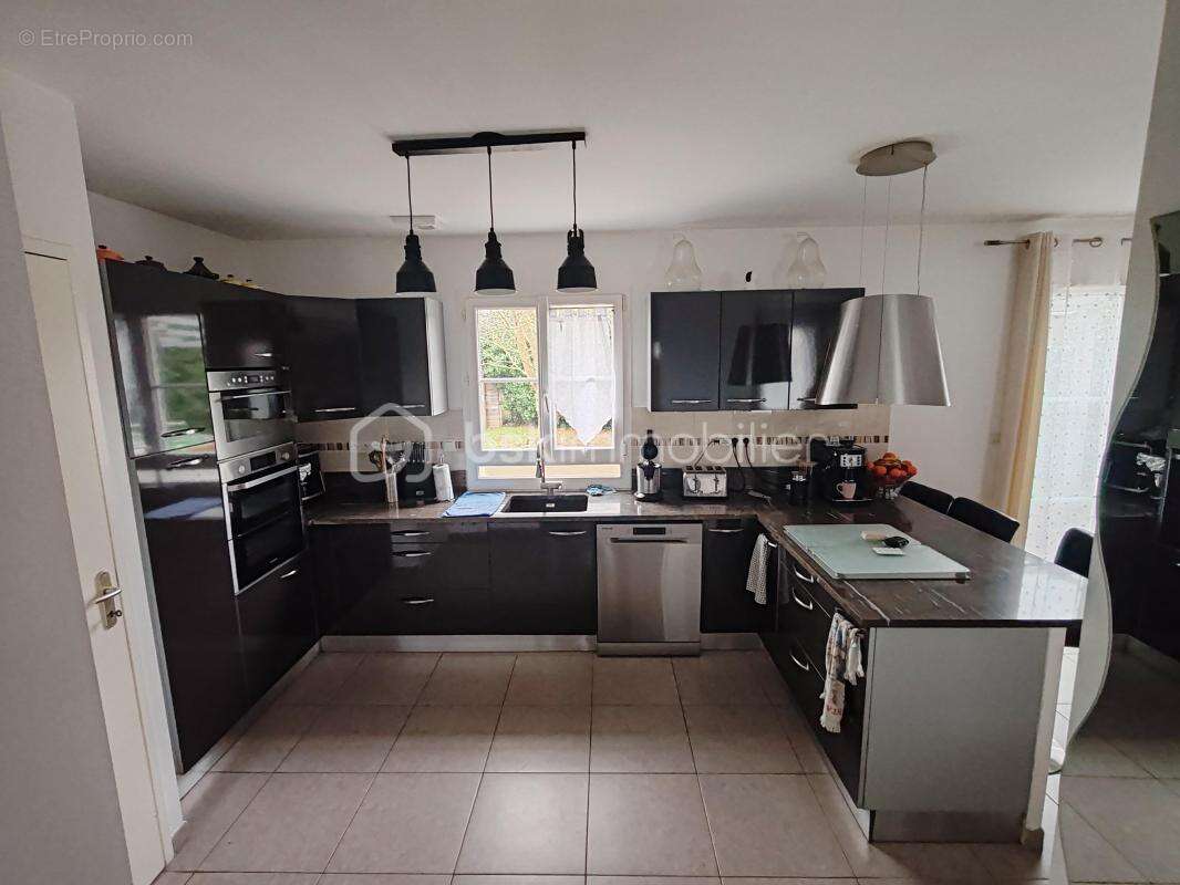 Maison à NANTEUIL-LE-HAUDOUIN