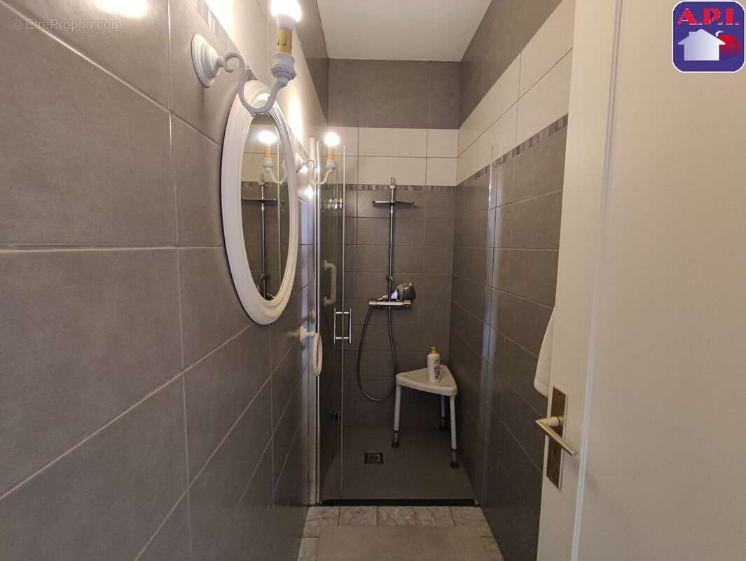 Maison à LA TOUR-DU-CRIEU