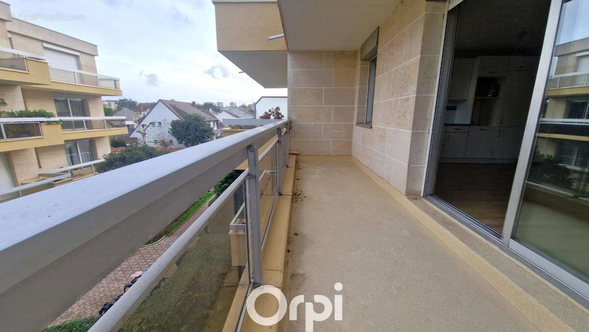 Appartement à LE PERREUX-SUR-MARNE