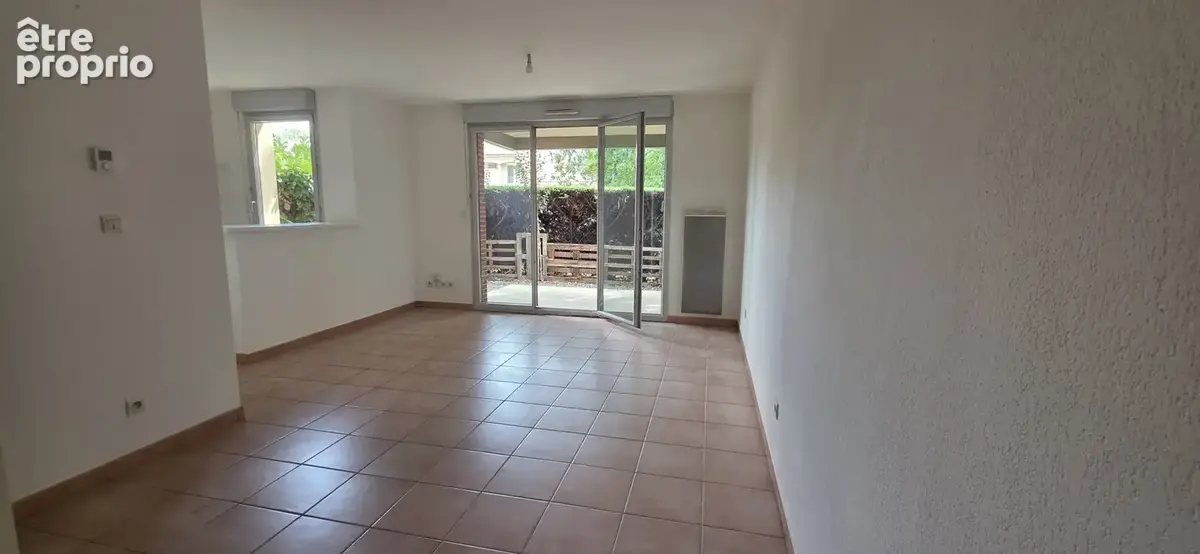 Villeneuve tolosane appart t1 rez-de-jardin - photo 2