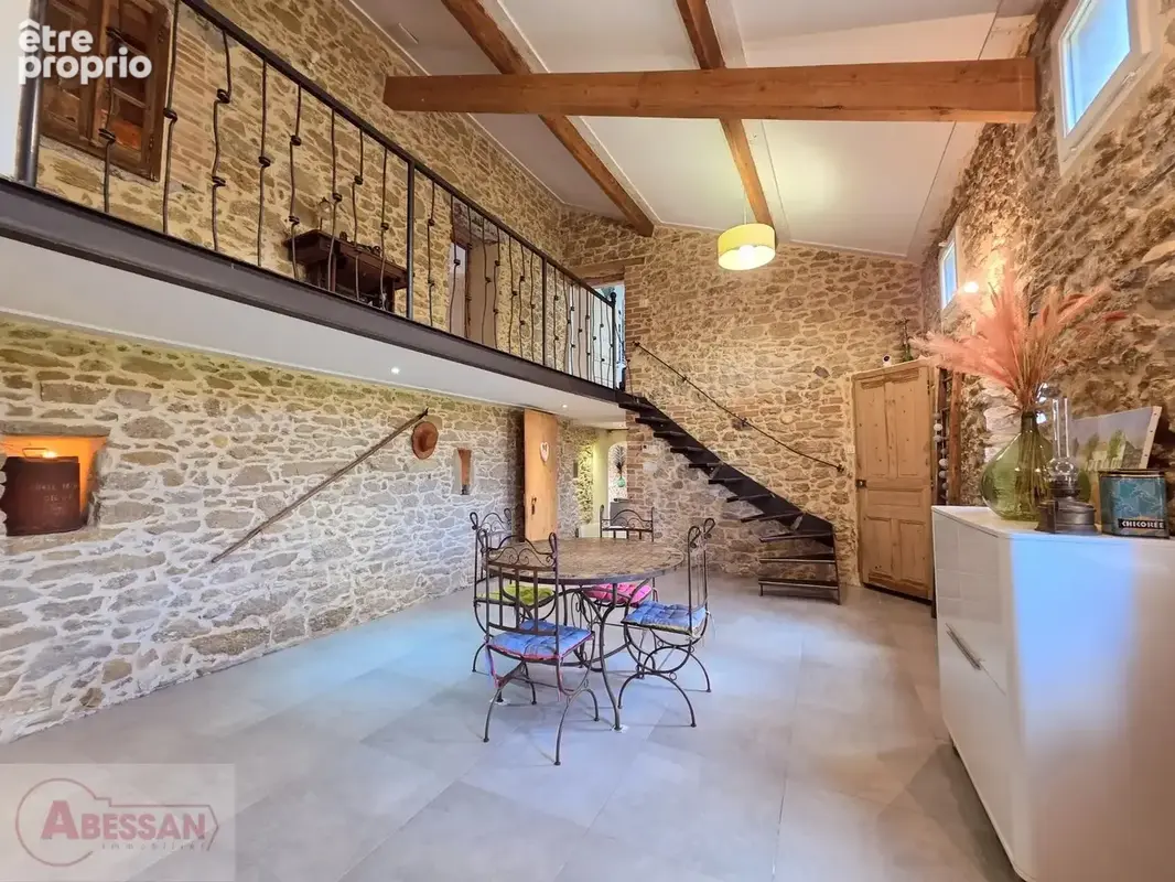 Maison 457 m² à Quissac  - photo 8