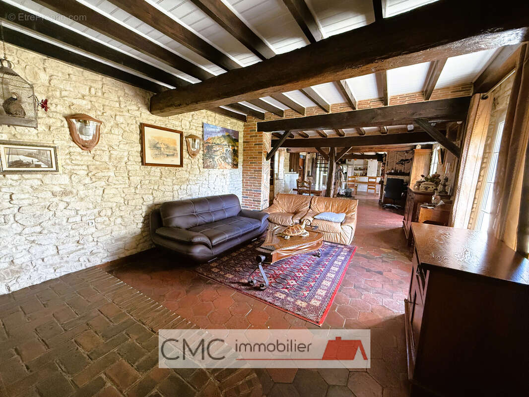 Maison à ERMENONVILLE-LA-GRANDE