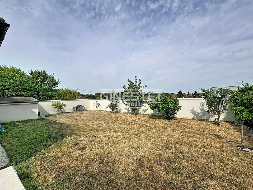 CULOISON, Villa 348m2, 4 chambres, un appartement de 54m2 et piscine intérieure. - photo 22