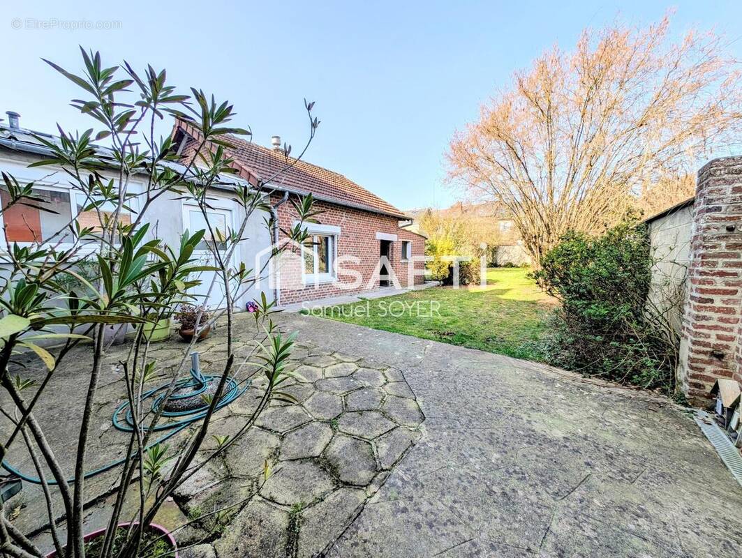 Photo 1 - Maison à TERGNIER
