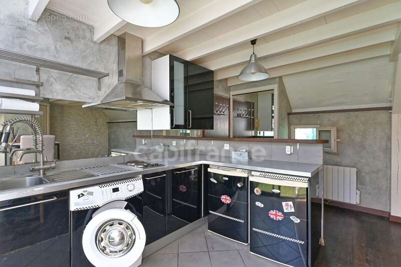 Appartement à MAURECOURT