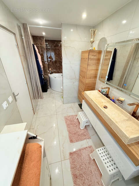 Maison à TREMBLAY-EN-FRANCE