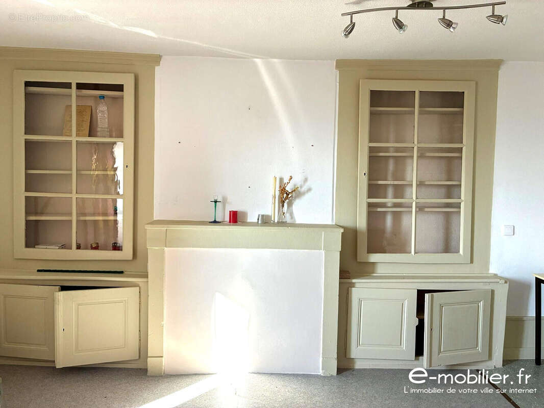 Maison à VILLEMONTAIS