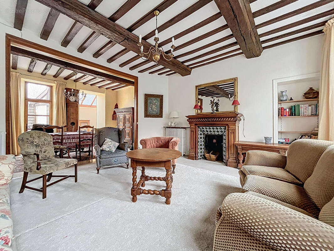 Maison à VILLEDIEU-LES-POELES