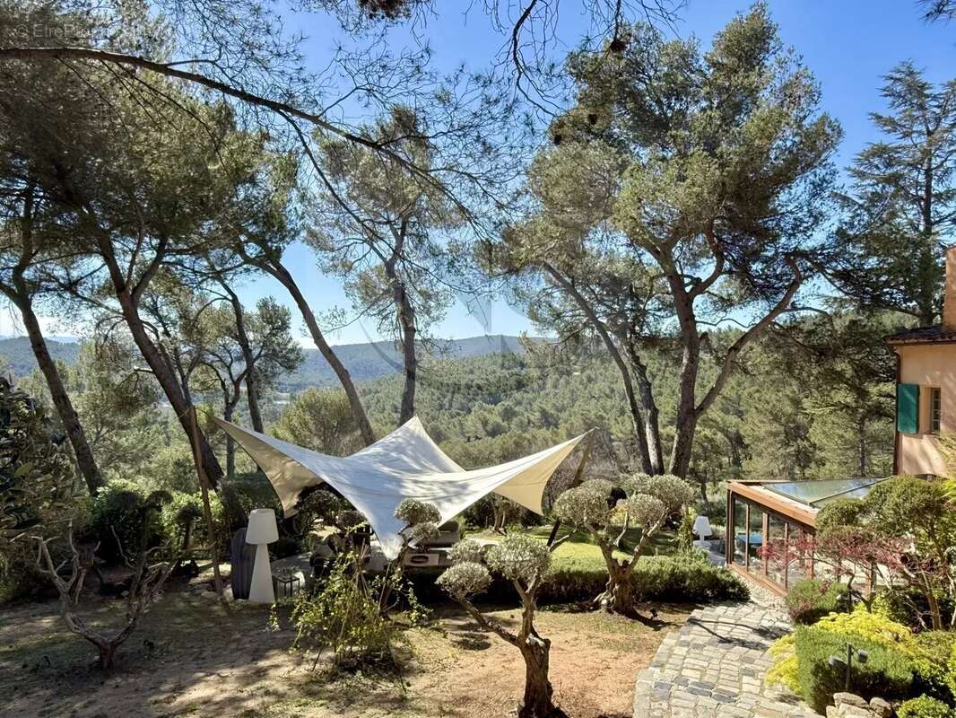 Maison à AIX-EN-PROVENCE