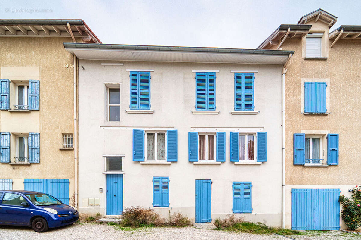 Appartement à VOIRON