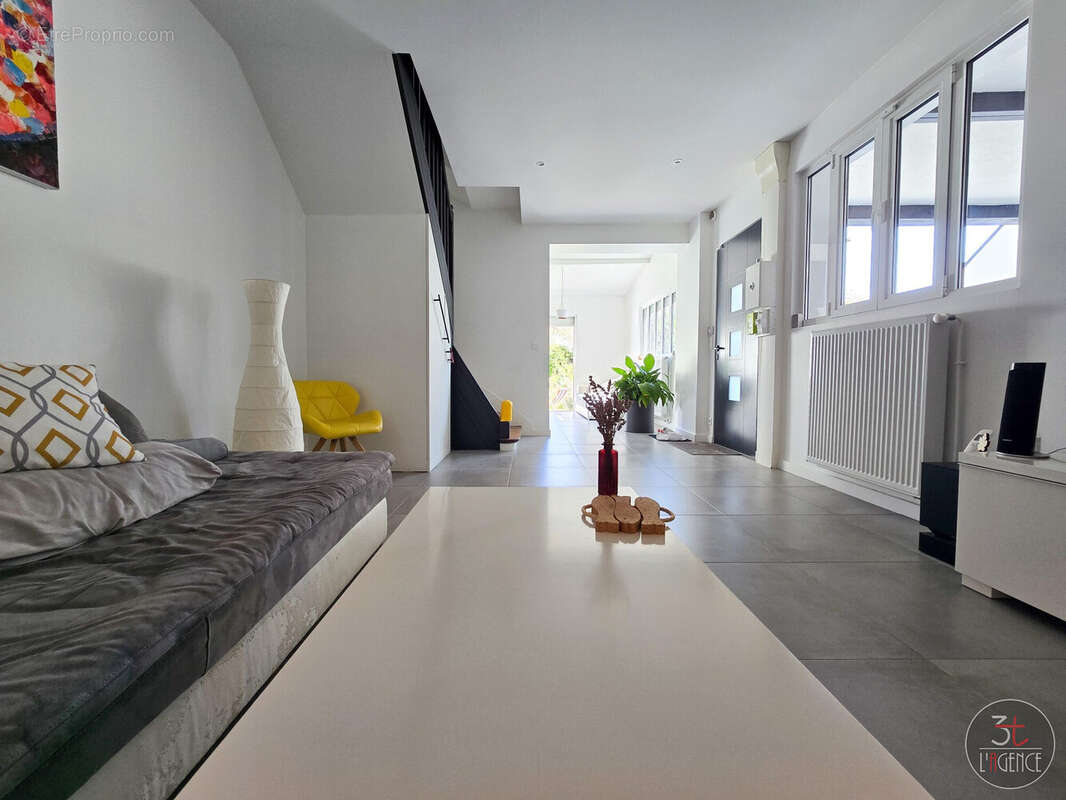 Maison à FONTENAY-SOUS-BOIS