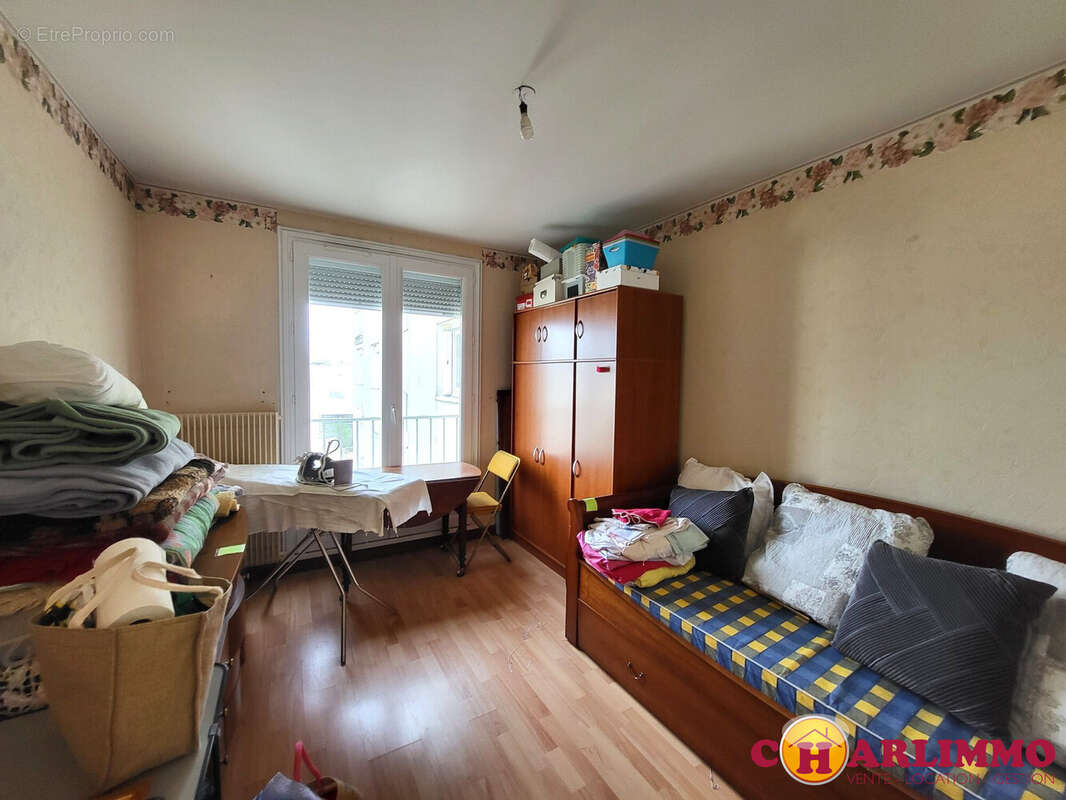 Appartement à SAINT-JUNIEN