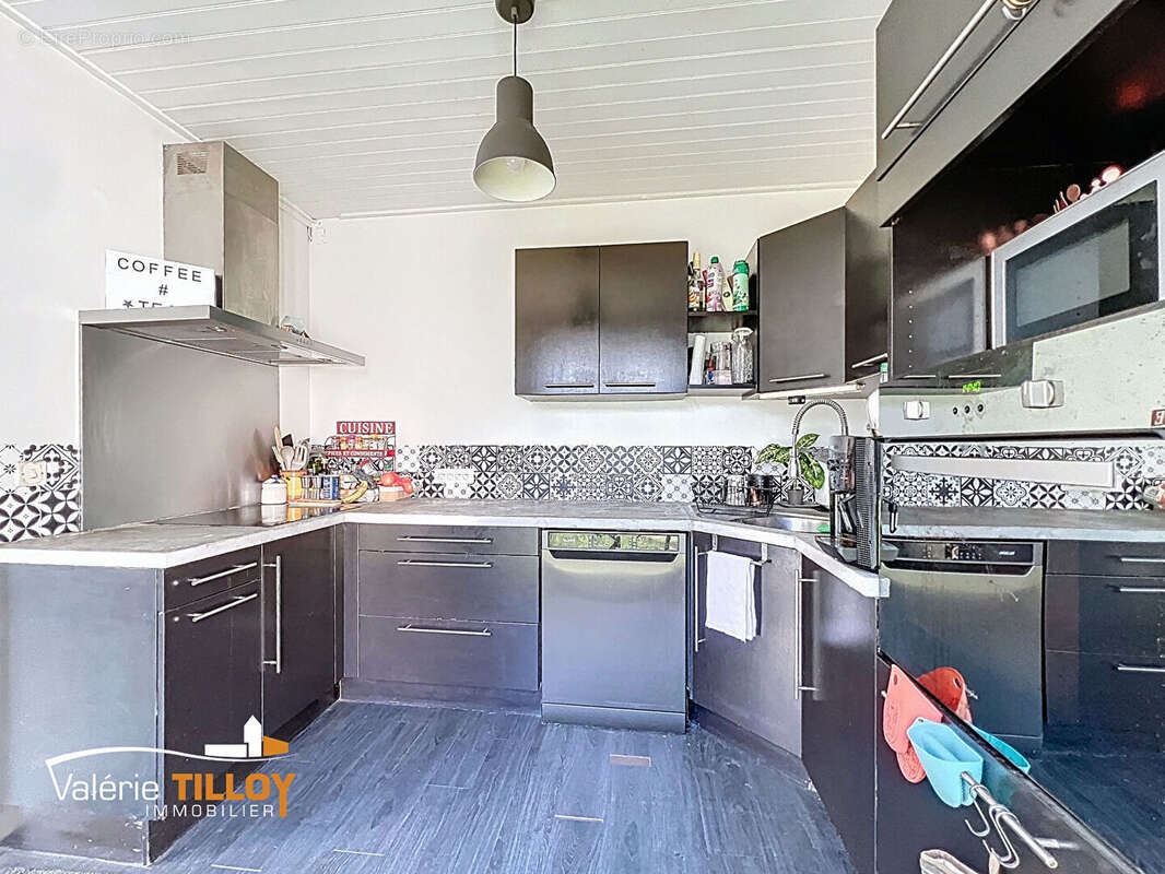 Maison à SAINT-JACQUES-DE-LA-LANDE