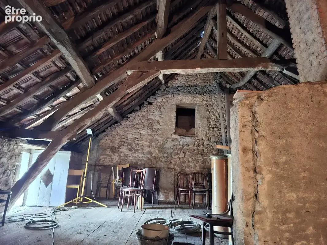 Maison avec grandes dépendances pour habitation et/ou projets divers - photo 12