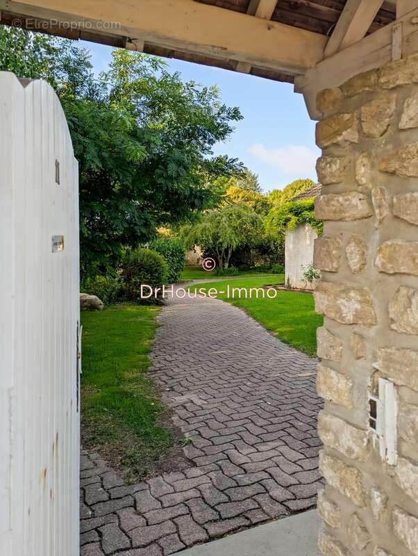 Maison à LE MERLERAULT