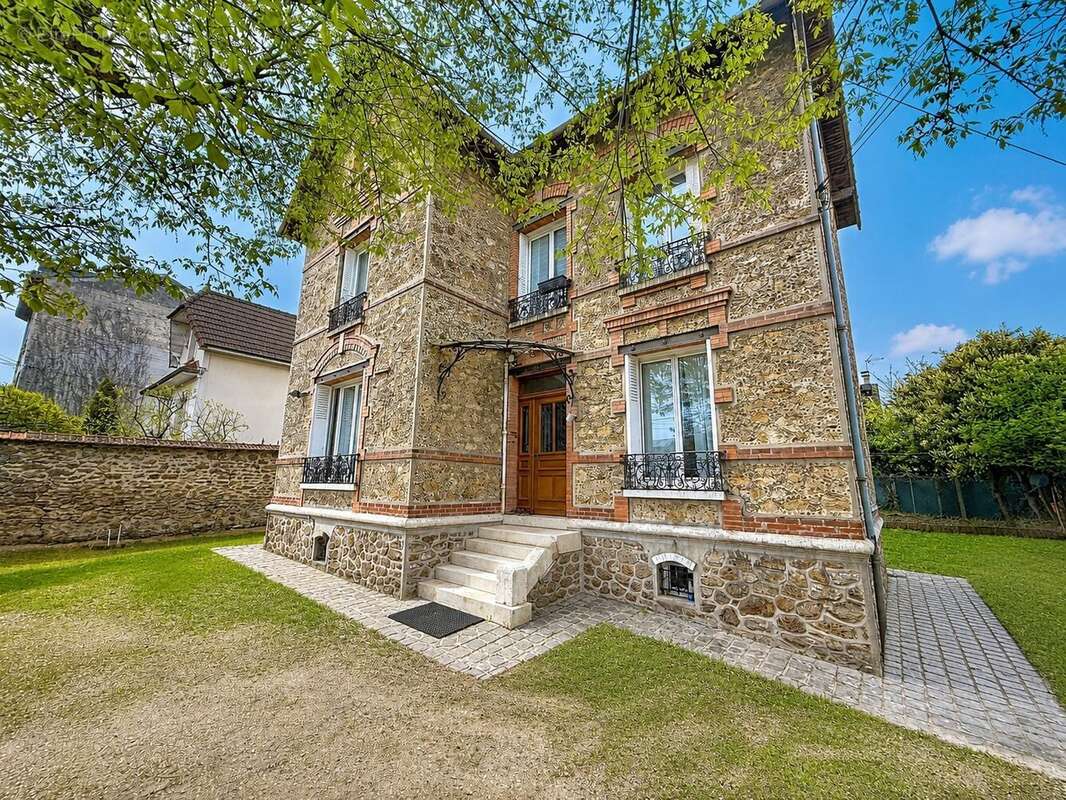 Maison à BOISSY-SAINT-LEGER