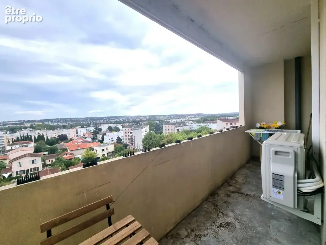 Appartement 4 pièces 82 m² à vendre à Toulouse (31500) - photo 3